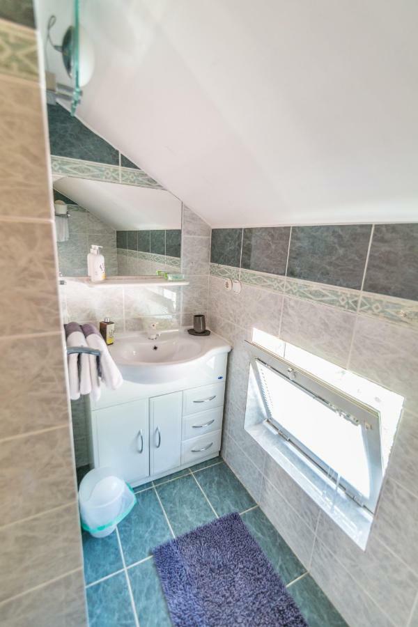 Penthouse And Piano Nobile Prkg Wifi Garden Near Beach Away From Roads Opatija Exterior foto